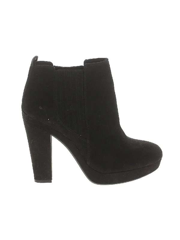 Act Now Ankle Boots